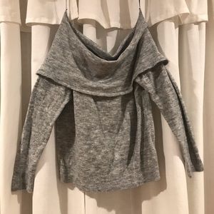 Women’s off the shoulder gray h&m sweater